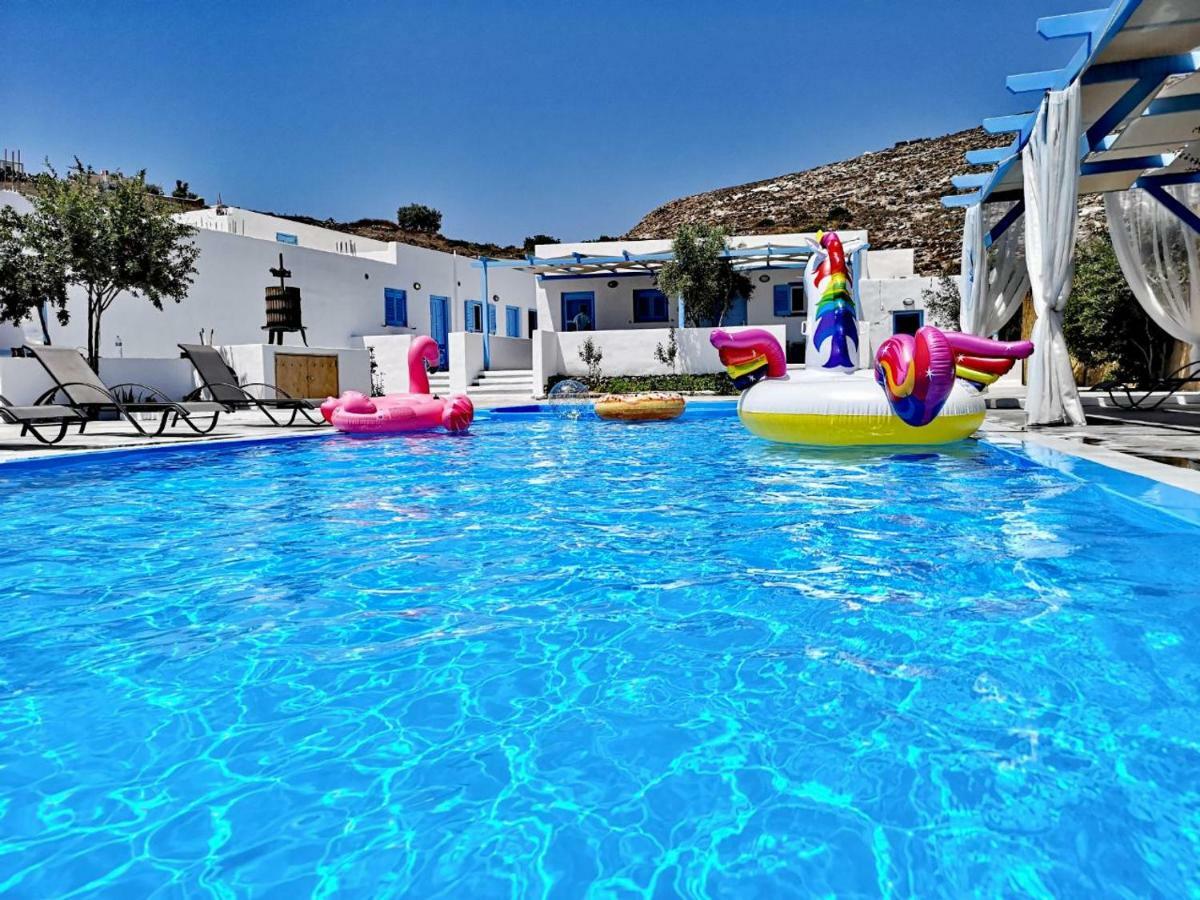 Villa Family Village Santorini